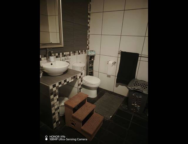 3 BEDROOM HOUSE FOR SALE IN VANDERBIJLPARK SE 2